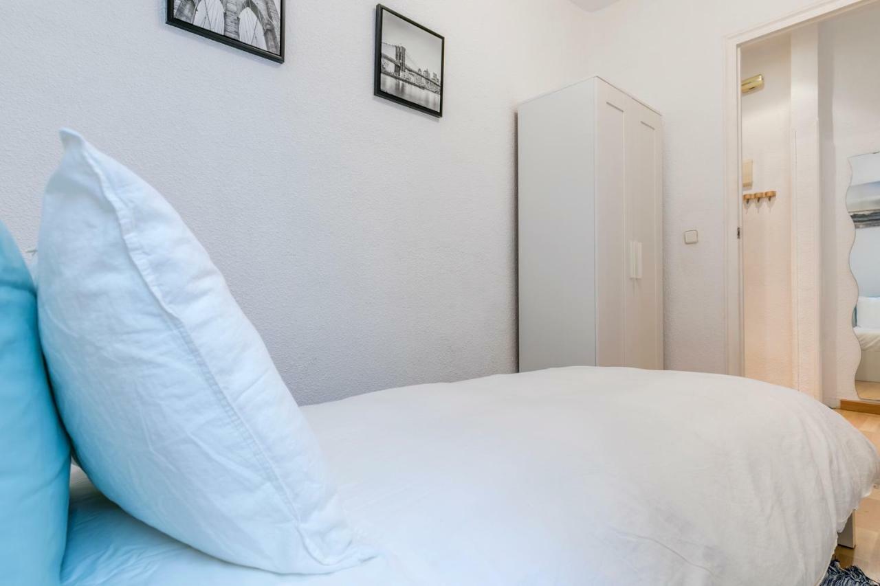 Confortable Piso En Chamberi Madrid Ngoại thất bức ảnh